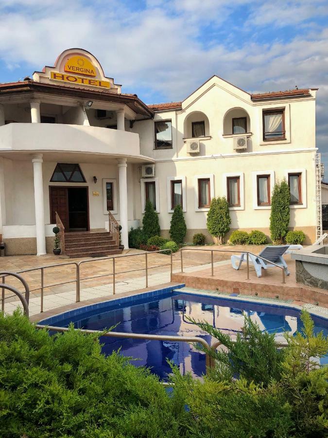 Hotel Vergina Skopje Buitenkant foto